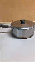REVERE WARE SAUCE PAN WITH LID