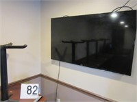 Samsung 55" Wall Mount Flat Screen Television