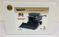 Scale Models Gleaner Agco Model A85 Combine
