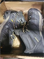 Size: 10.5 2E (Wide) US, KEEN Utility Mens CSA