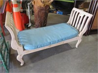 WOODEN BED BENCH WITH PAD
