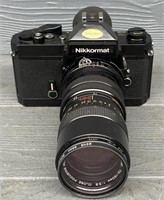 Nikkormat Camera w/ Zoom Lens Close Focusing