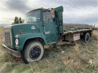 1979 Ford 700 3 Ton Truck