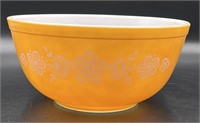 Vintage Pyrex Butterfly Gold Mixing Bowl