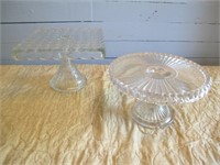 LOT OF 2 CLEAR GLASS CAKE PLATES TALLEST IS 7.5"
