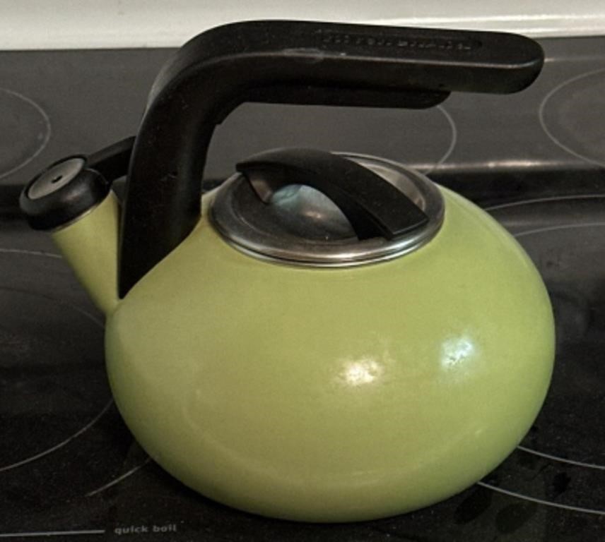 Green Kitchenaid tea pot