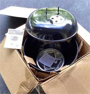 Brand NEW Weber silver kettle BBQ grill