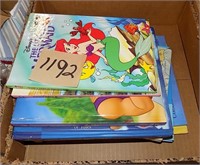 BOX LOT OF KIDS BOOKS