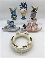 8 Ceramic Items- Bookends, Figurines, Flower Ring