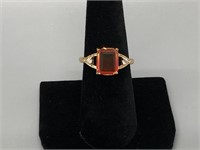 Really Nice Variegate Orange Stone & Diamond Ring