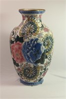 Victoria Moreland Vase