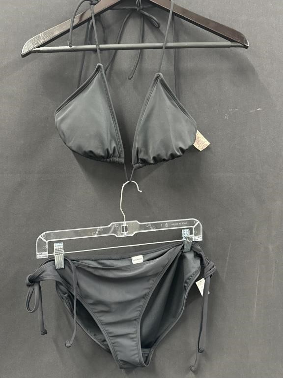 2 Piece Black Bikini Swimsuit