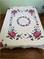 Vintage queen size size floral quilt