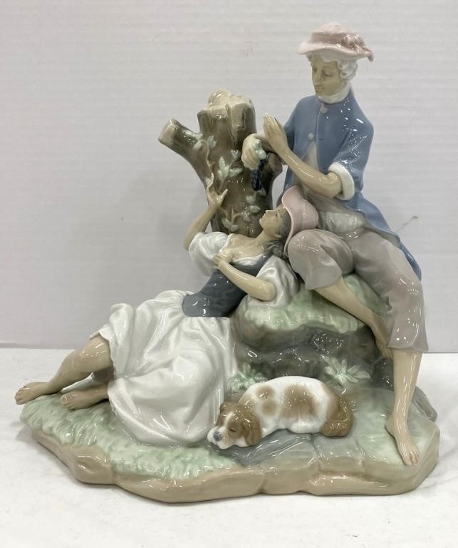 Large Lladro  Figure