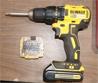 Dewalt 20 Volt Screw Gun w/ battery & Bits