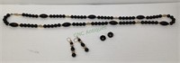 Beautiful beaded vintage necklace with two sets