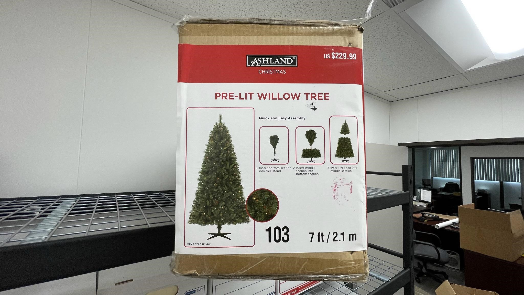 Ashland 7ft Pre-Lit Willow Christmas Tree