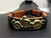 Leather bracelet