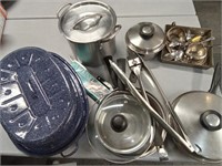 Kitchenware - pots & pans +