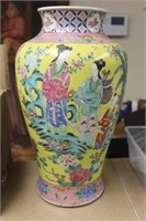 Large Famille Jaune Chinese Vase