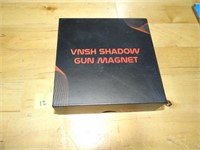 VNSH Shadow Gun Magnet