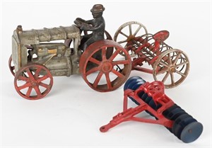 ARCADE CAST IRON FORDSON TRACTOR & IMPLEMENTS