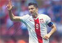 Robert Lewandowski Autograph  Photo