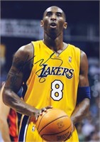 Kobe Bryant Autograph  Photo