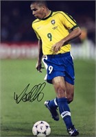 Ronaldo Autograph  Photo