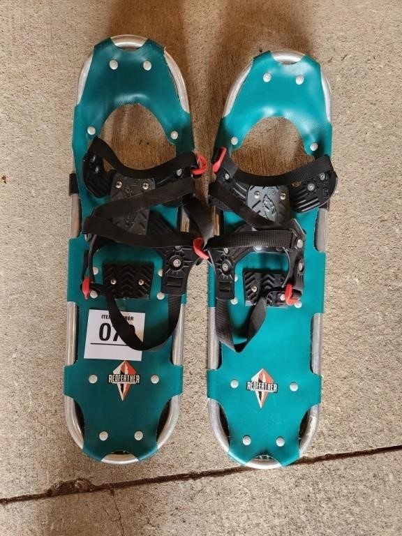 Red Feather 25" snowshoes for sz L boot