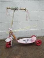 Mini Mouse Scooter