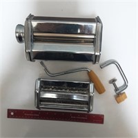 Pasta maker