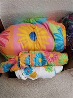 Bright Floral Comforter, Sheets