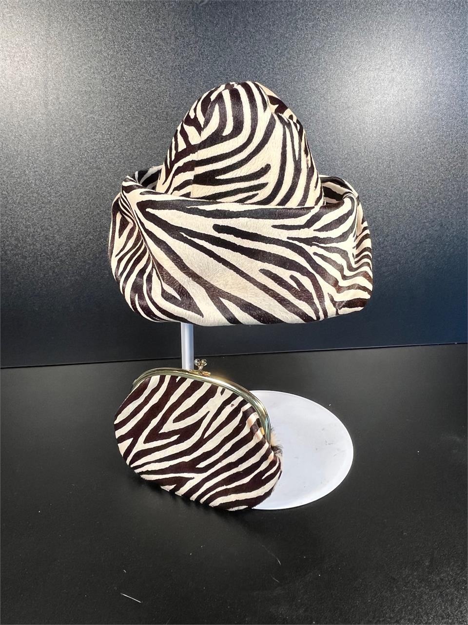 Emme Women's Zebra Fashion Hat w/ Wallet
