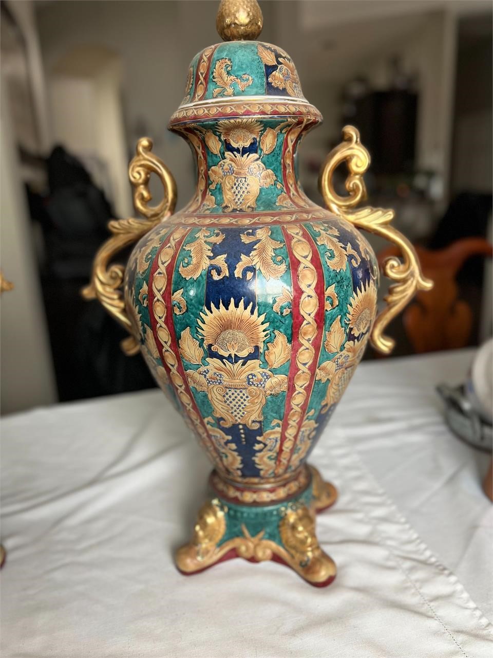 Oriental Accent Decorative Urns- set of 2