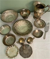 LOT OF SILVERPLATE PIECES
