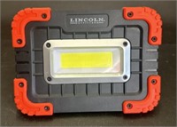 LED WORK LIGHT-NEEDS BATTERIES