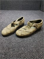 Liz Claiborne Lizflex shoes, size 9M