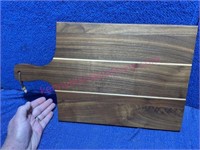 Handmade 11x19 cutting board (mahog-walnut)