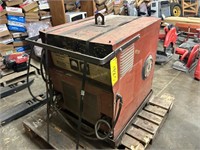 Lincoln Idealarc R35-325 Welder