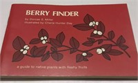 1986 Berry Finder Dorcas S. Miller 1ST Paperback