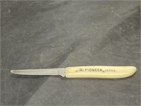 Vintage Pioneer Seeds Advertising Knife