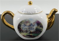 * Thomas Kinkade Teapot "Home is Where the Heart
