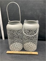 Metal candle holder