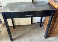 Desk with Keyboard Drawer