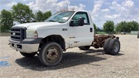 2003 Ford F550 XL Super Duty Cab & Chassis,
