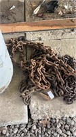 Lot of tow chains
