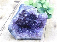 AMETHYST ROCK STONE LAPIDARY SPECIMEN