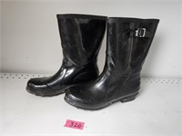 Womens L.I. Bean Size 9 Rain Boots