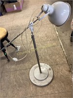 Stand Up Lamp